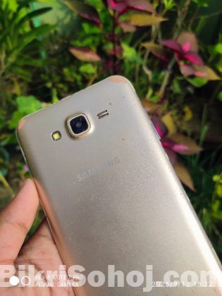 Galaxy J7 Nxt
